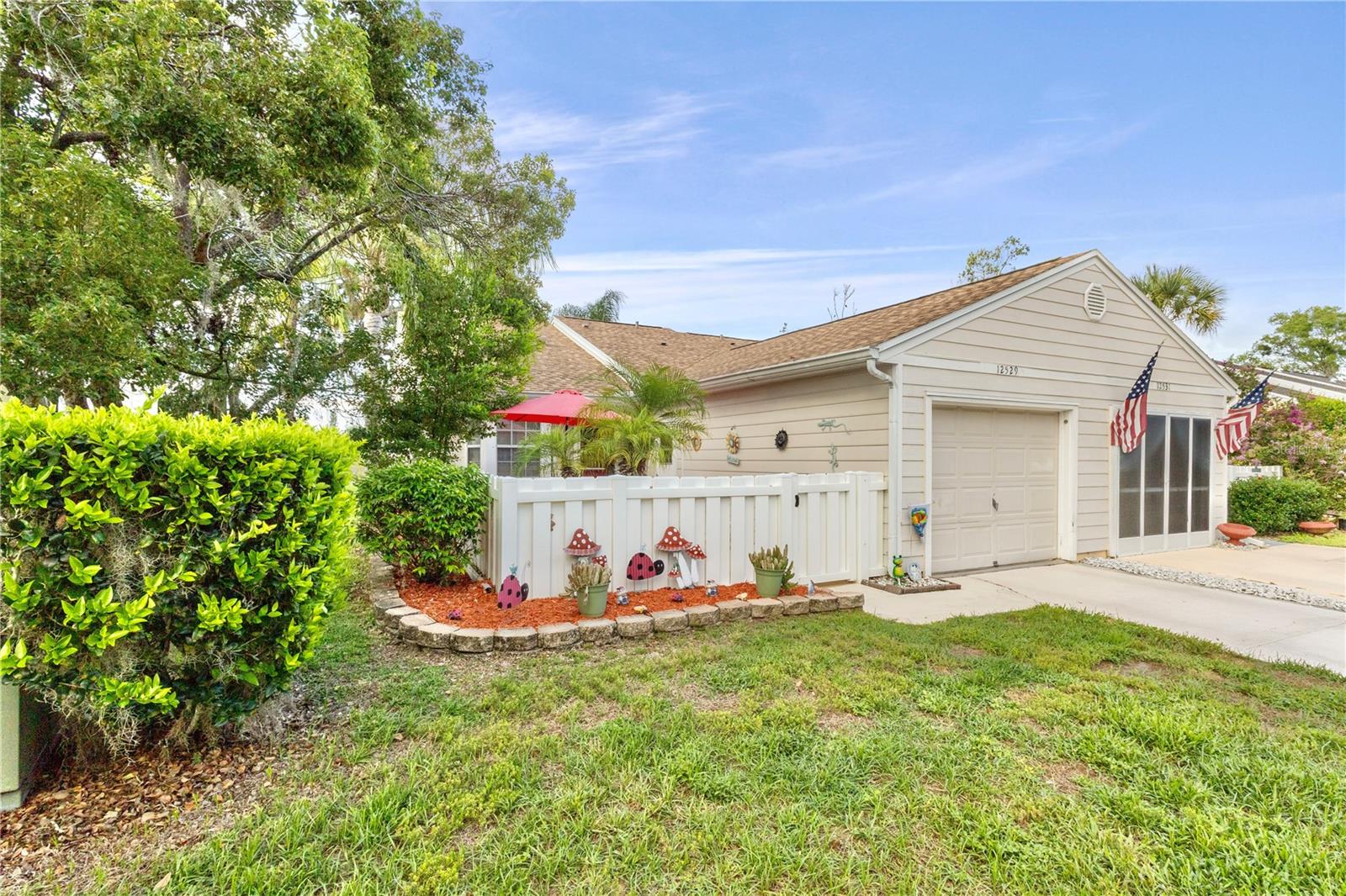 Image 3 of 28 For 12529 Knollbrook Lane