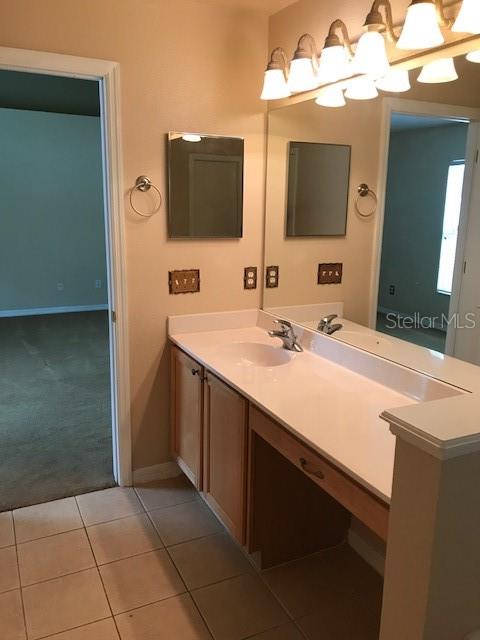 Image 16 of 34 For 8239 Stockton Way