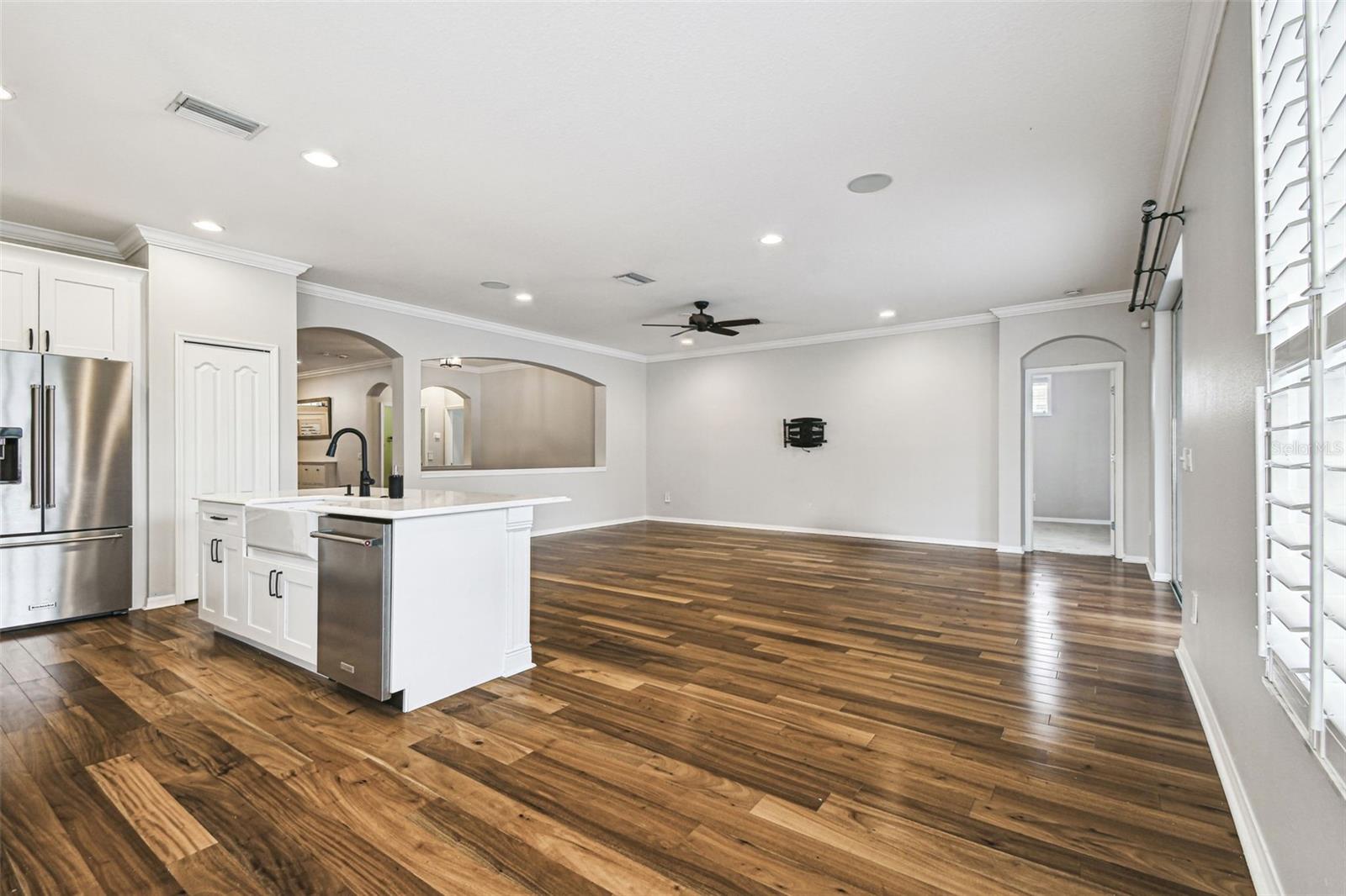 Image 22 of 85 For 18203 Tivoli Lane