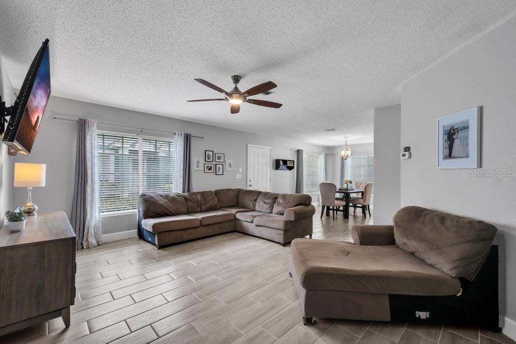Image 8 of 23 For 1312 Kelridge Place