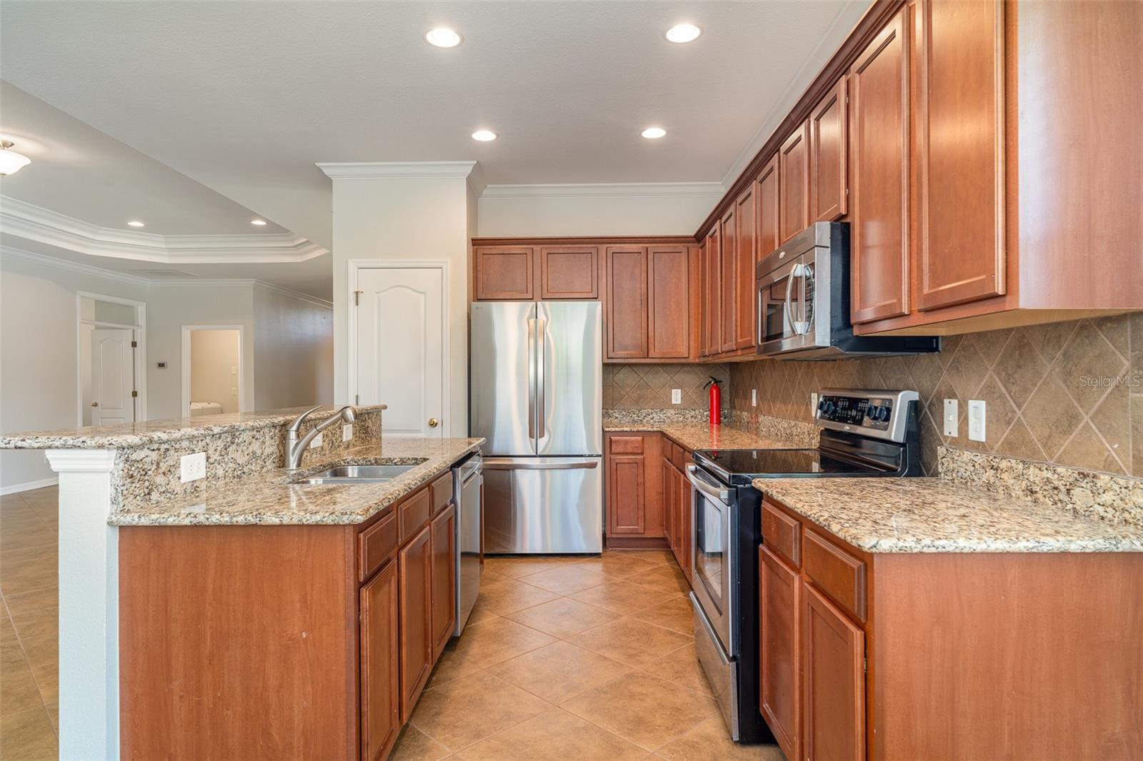 Image 12 of 34 For 9067 39th Street Circle E
