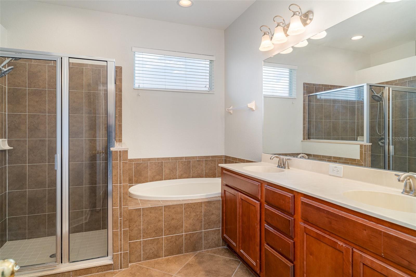 Image 21 of 34 For 9067 39th Street Circle E