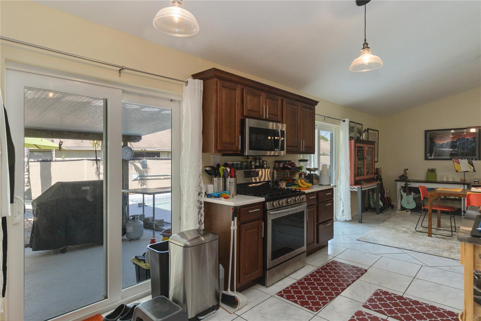 Image 16 of 37 For 5595 Eagle Way