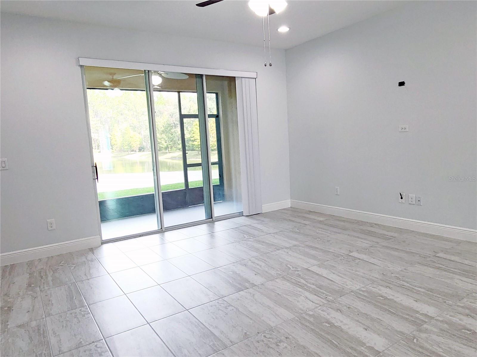 Listing photo id 14 for 5509 Cumberland Star