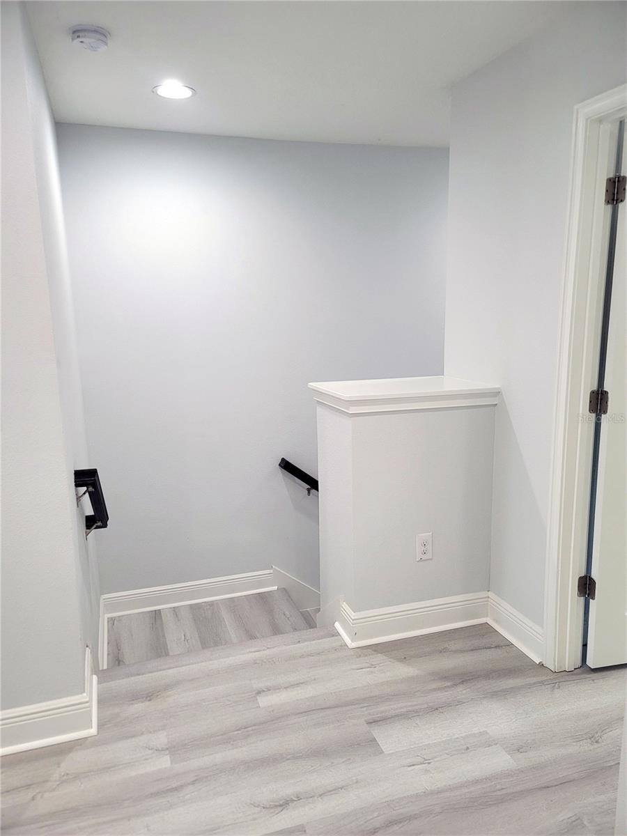 Listing photo id 20 for 5509 Cumberland Star