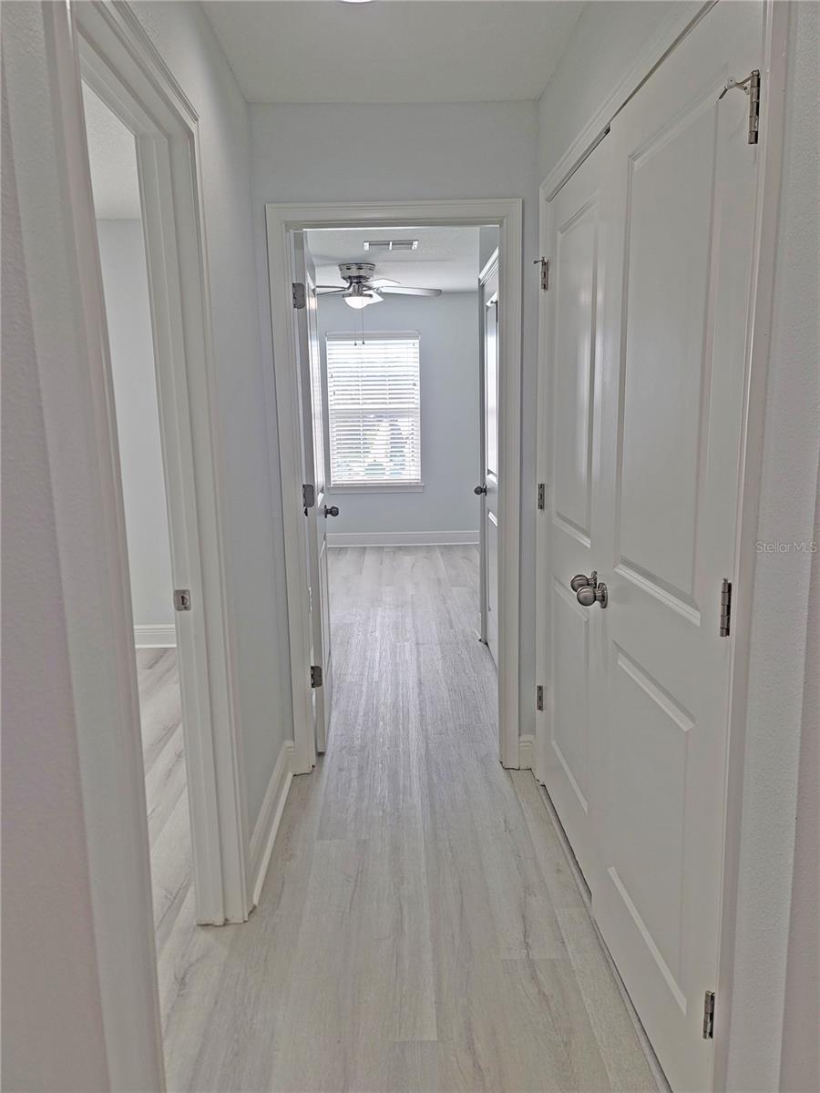 Listing photo id 35 for 5509 Cumberland Star