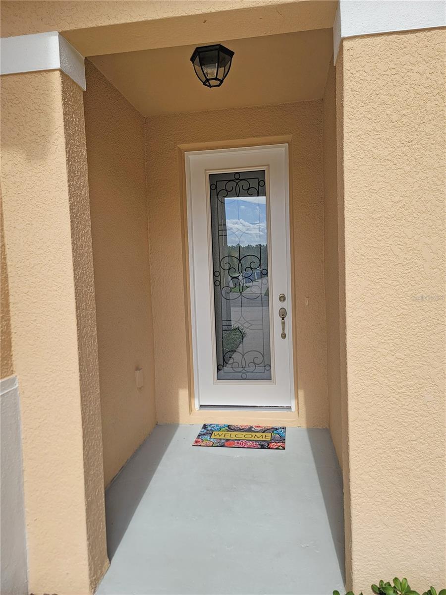 Listing photo id 2 for 5509 Cumberland Star