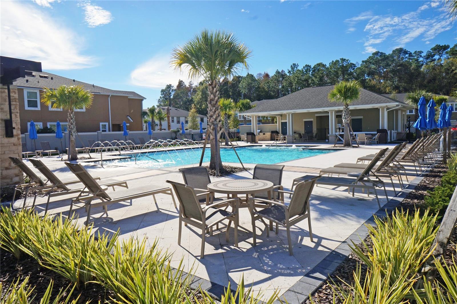 Listing photo id 49 for 5509 Cumberland Star