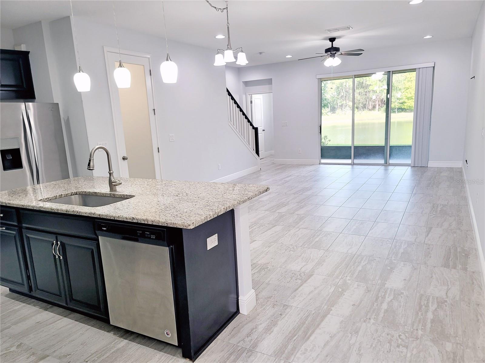 Listing photo id 4 for 5509 Cumberland Star