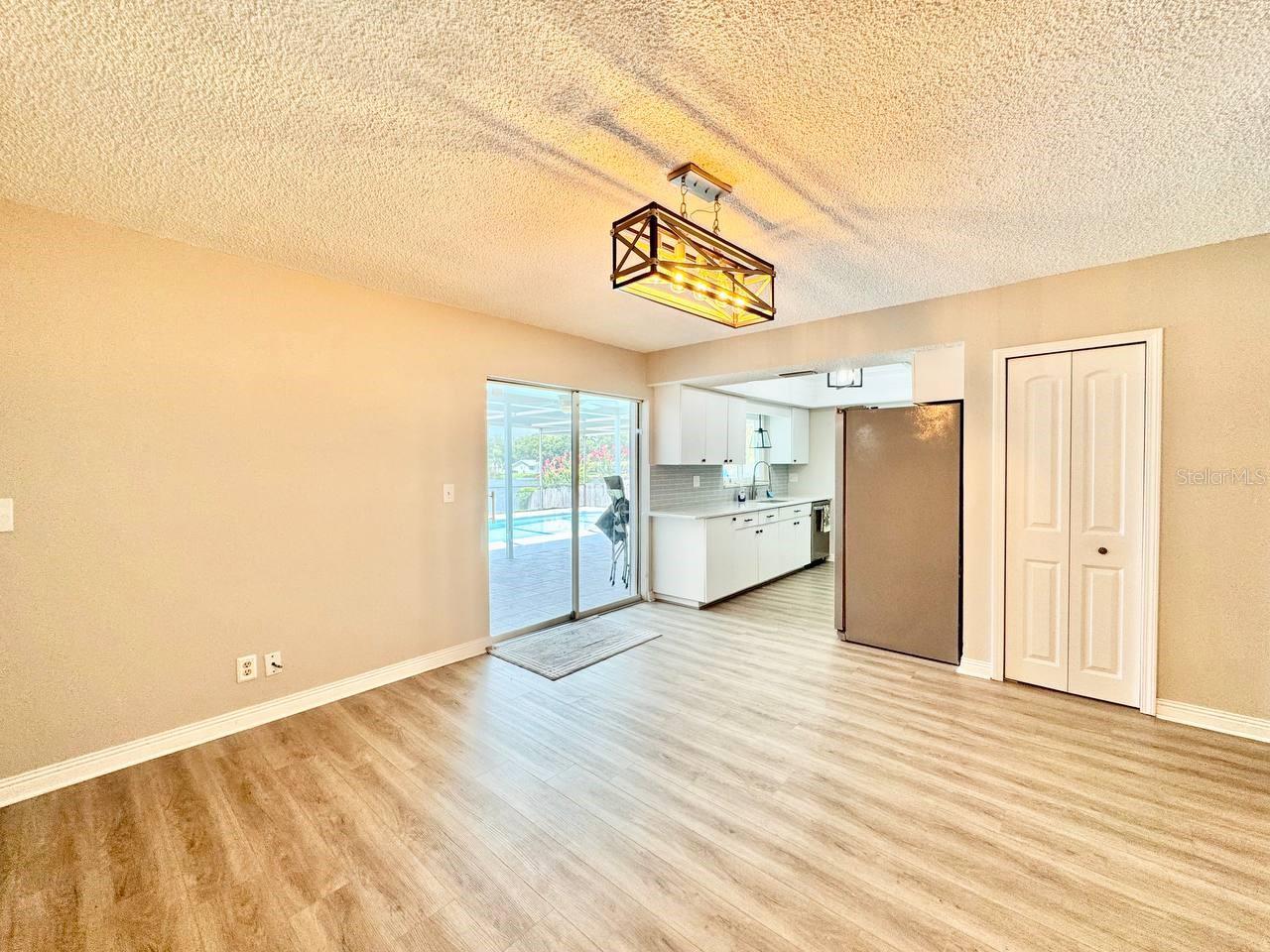 Image 11 of 36 For 2924 Catherine Drive