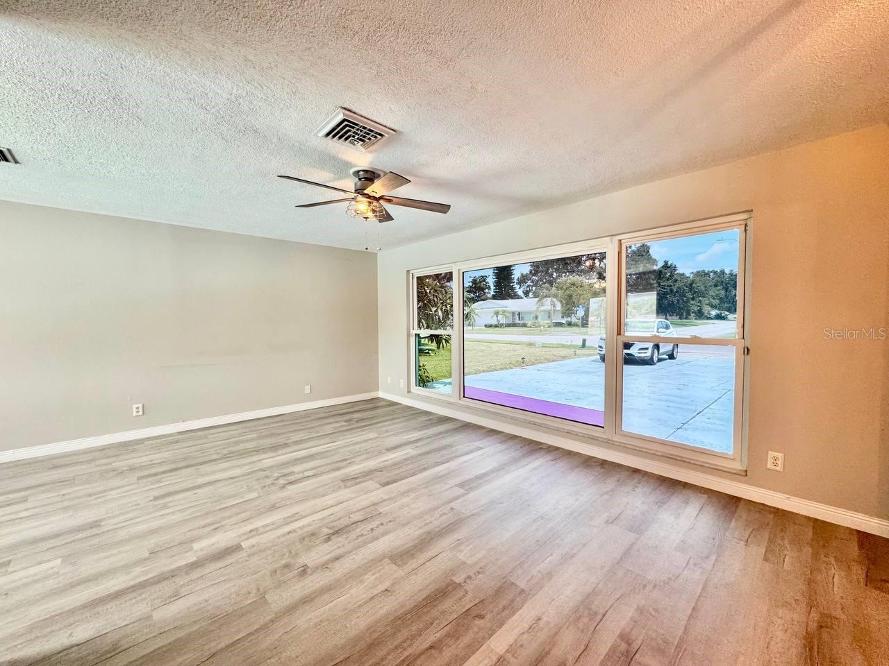 Image 14 of 36 For 2924 Catherine Drive