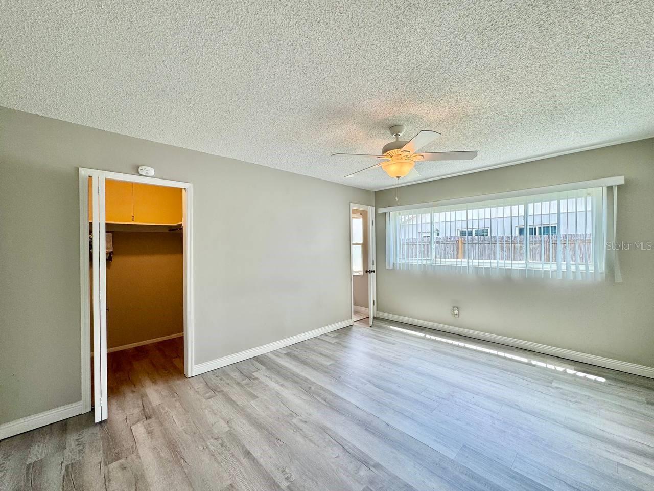 Image 15 of 36 For 2924 Catherine Drive