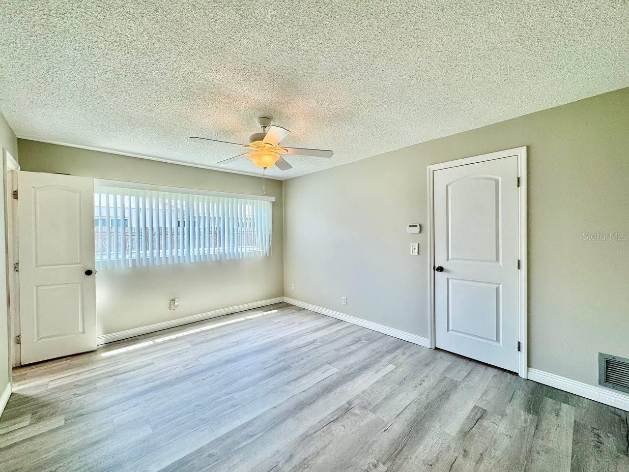 Image 16 of 36 For 2924 Catherine Drive