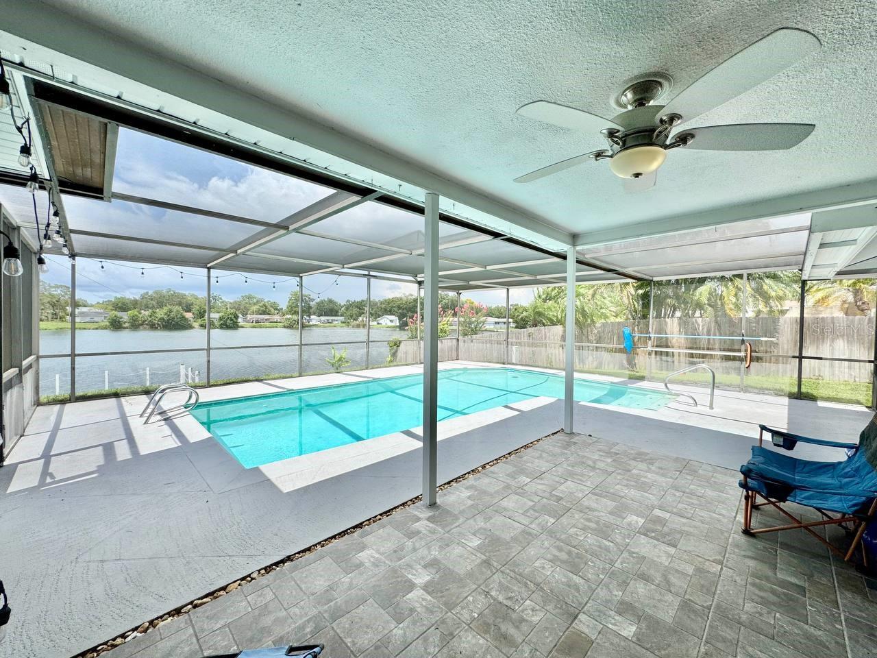 Image 28 of 36 For 2924 Catherine Drive