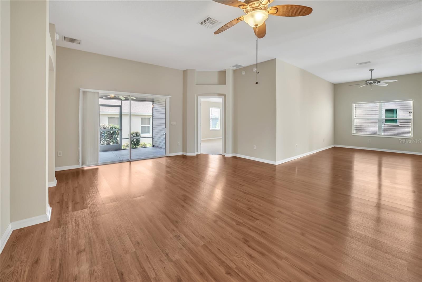 Image 19 of 45 For 879 Astor Way