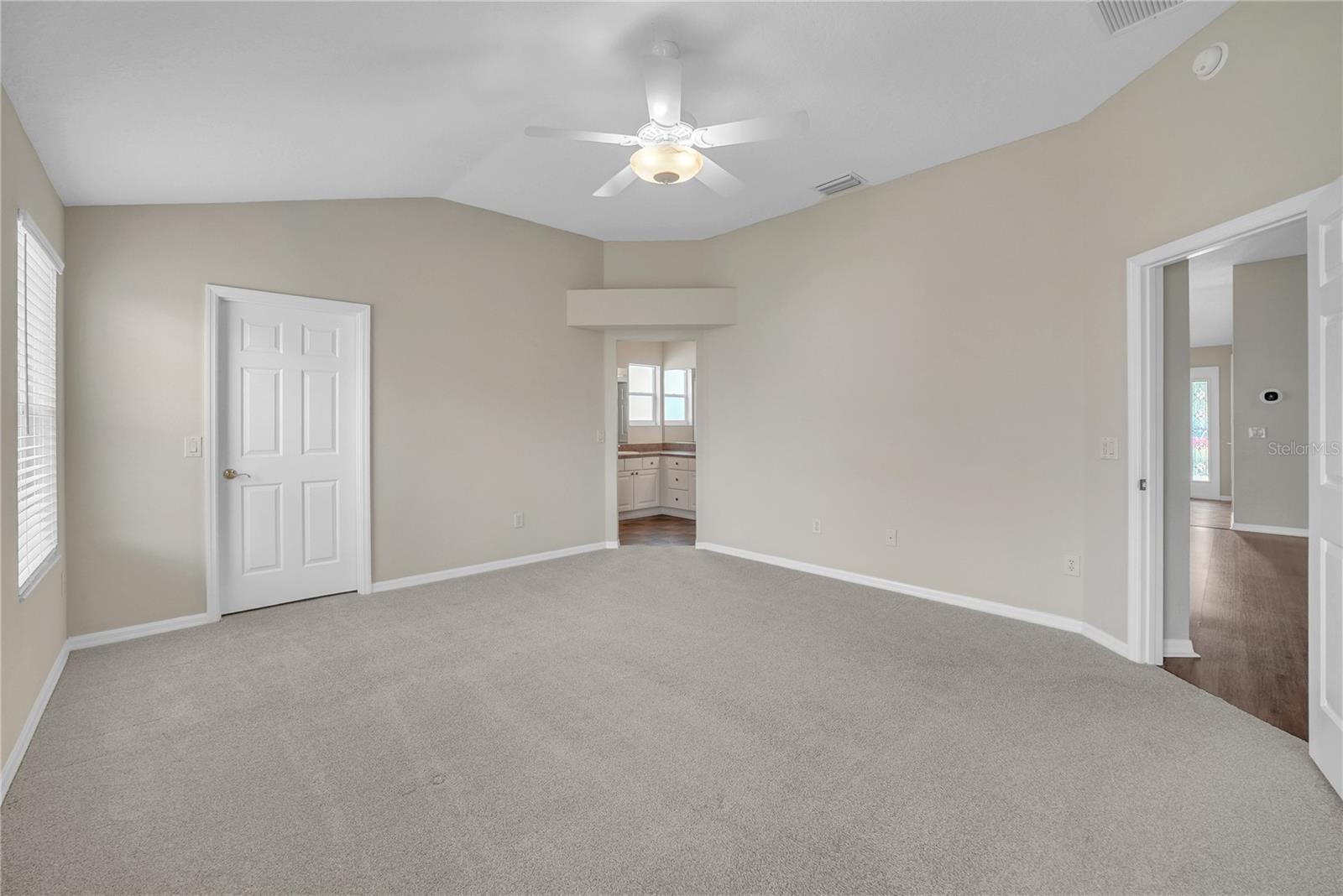 Image 22 of 45 For 879 Astor Way