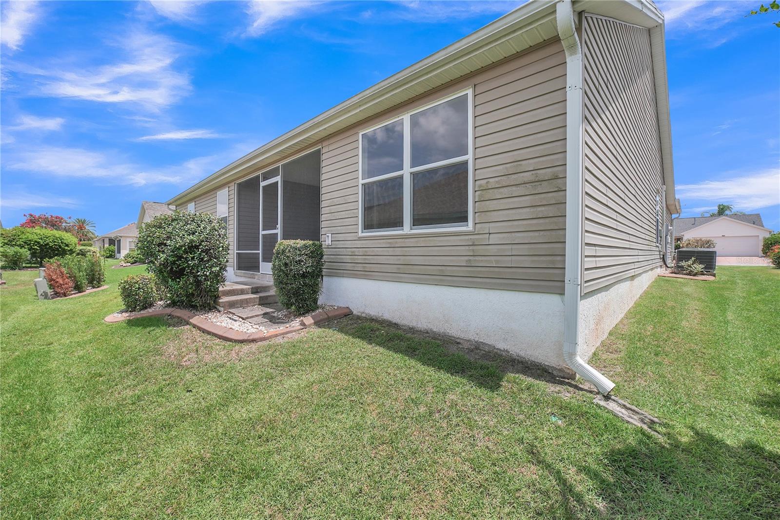 Image 37 of 45 For 879 Astor Way