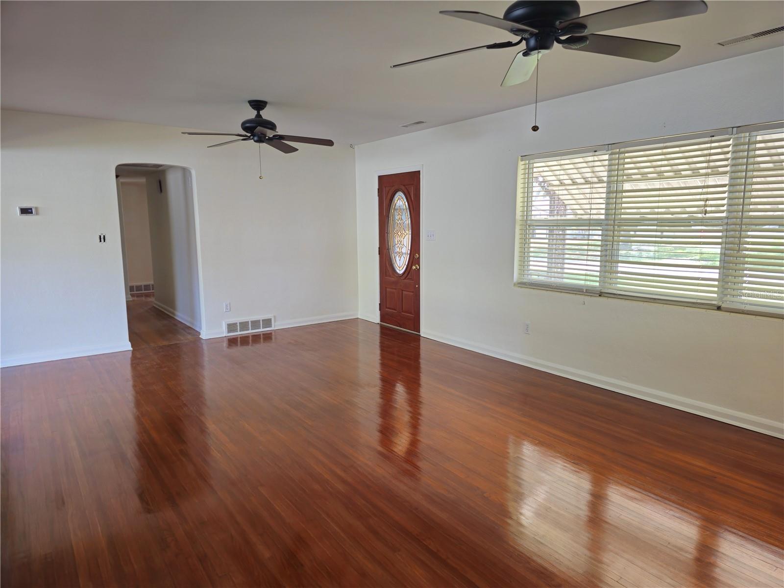 Image 14 of 74 For 1369 Whitacre Drive