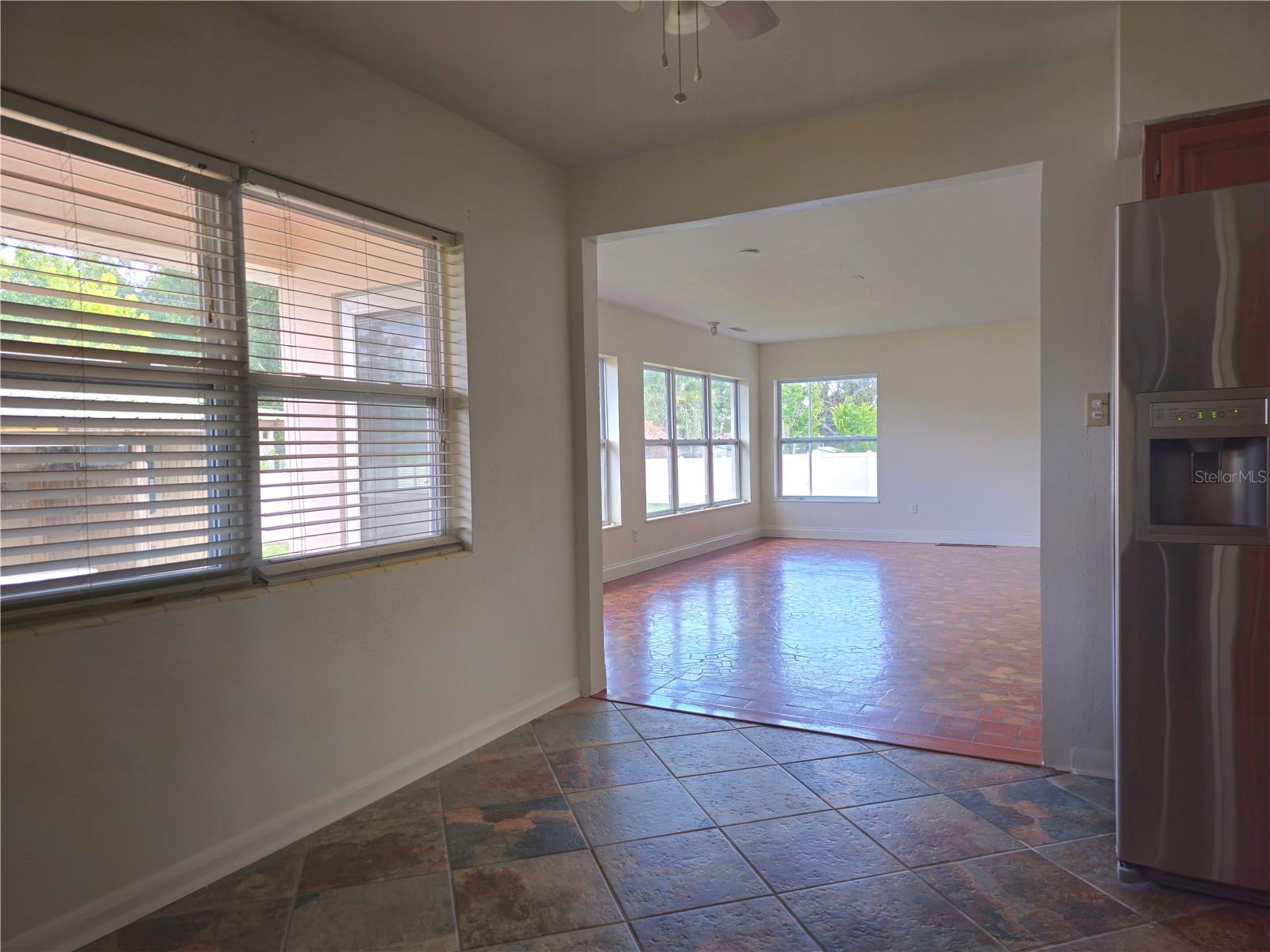 Image 24 of 74 For 1369 Whitacre Drive