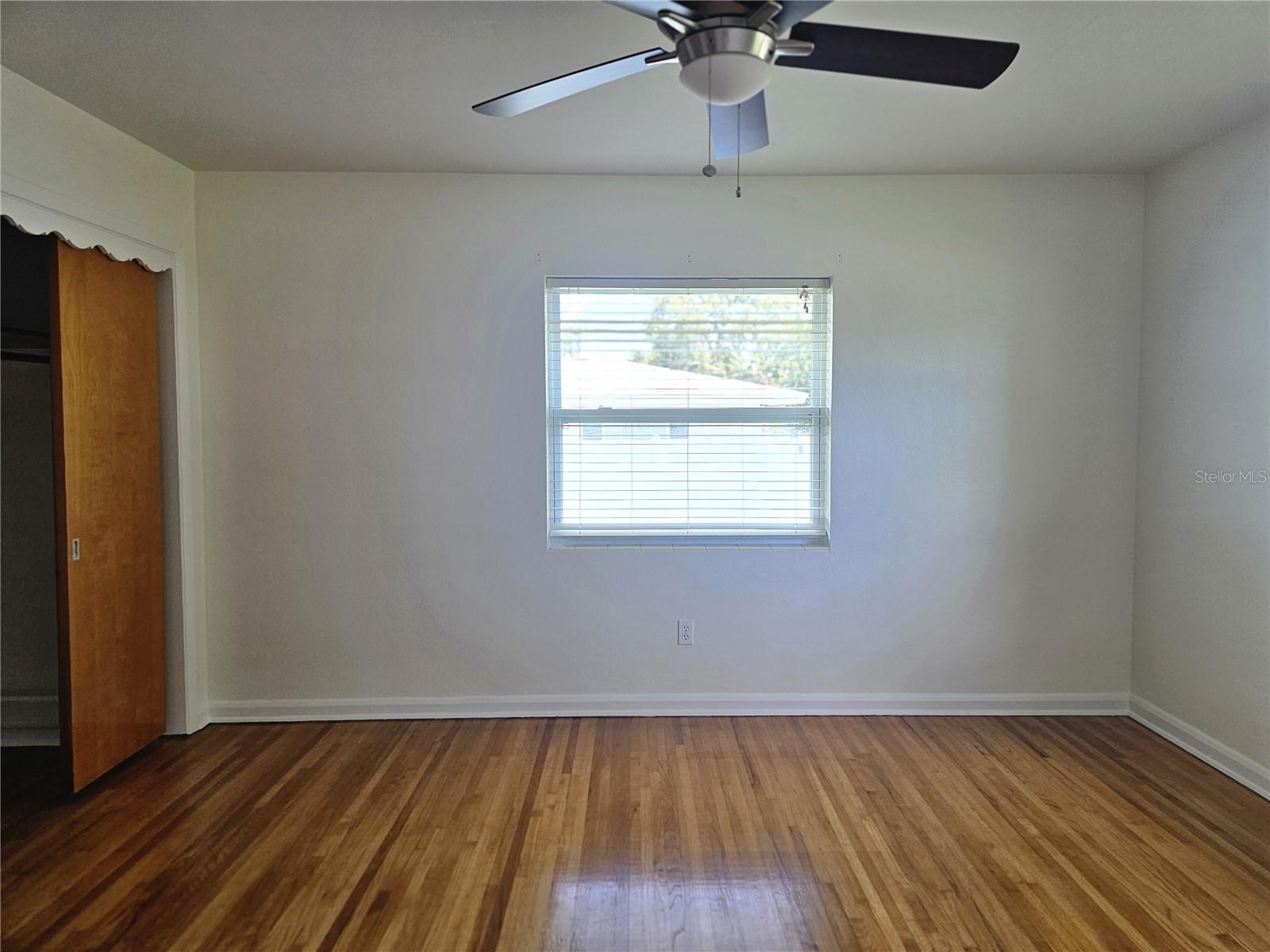 Image 33 of 74 For 1369 Whitacre Drive
