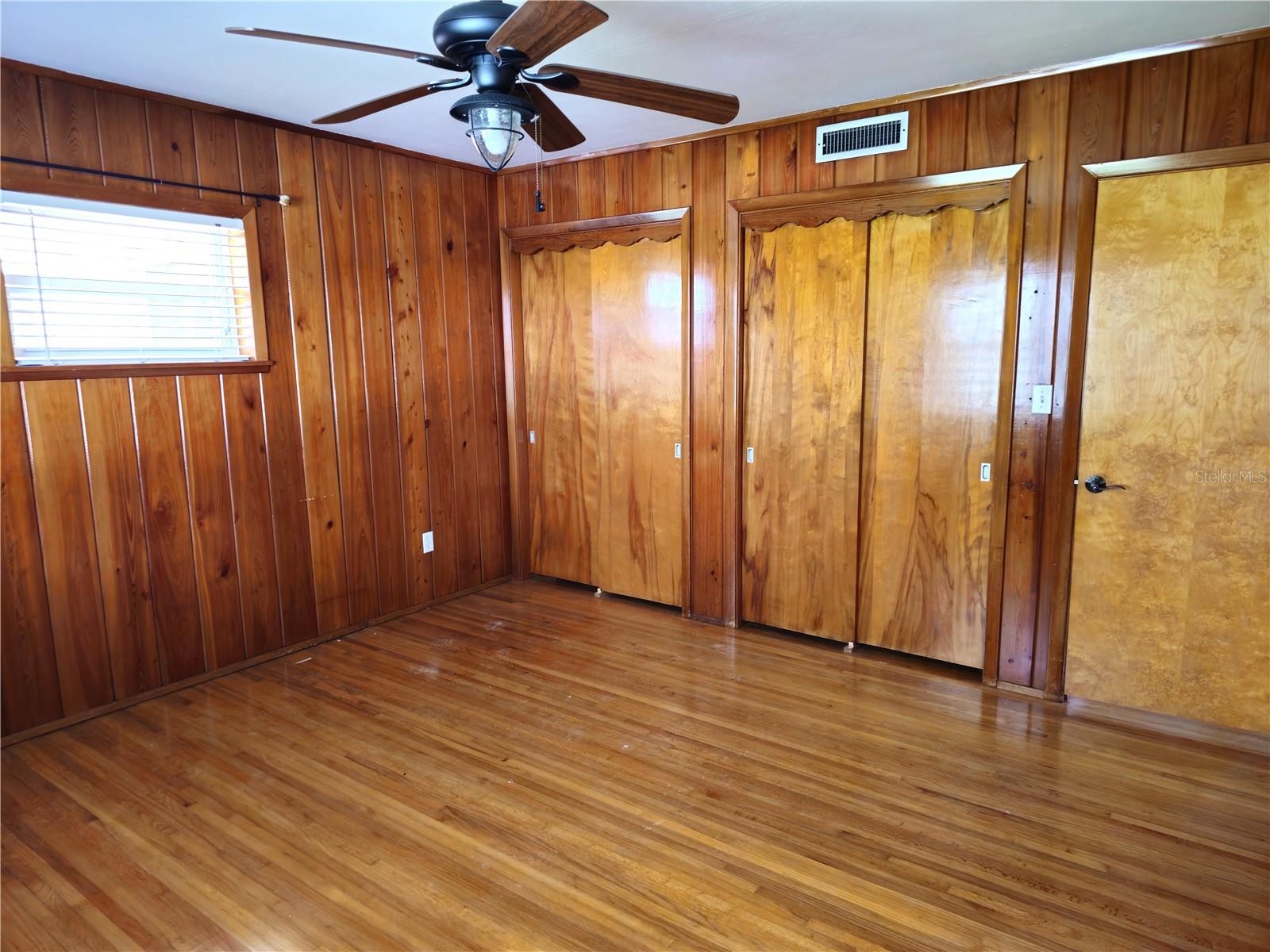 Image 41 of 74 For 1369 Whitacre Drive