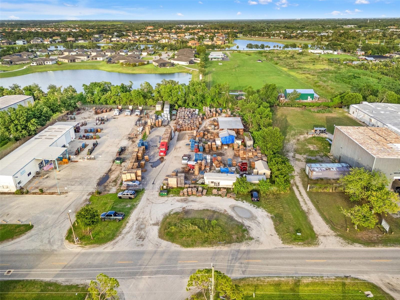 Image 3 of 17 For 6755 33rd Street E