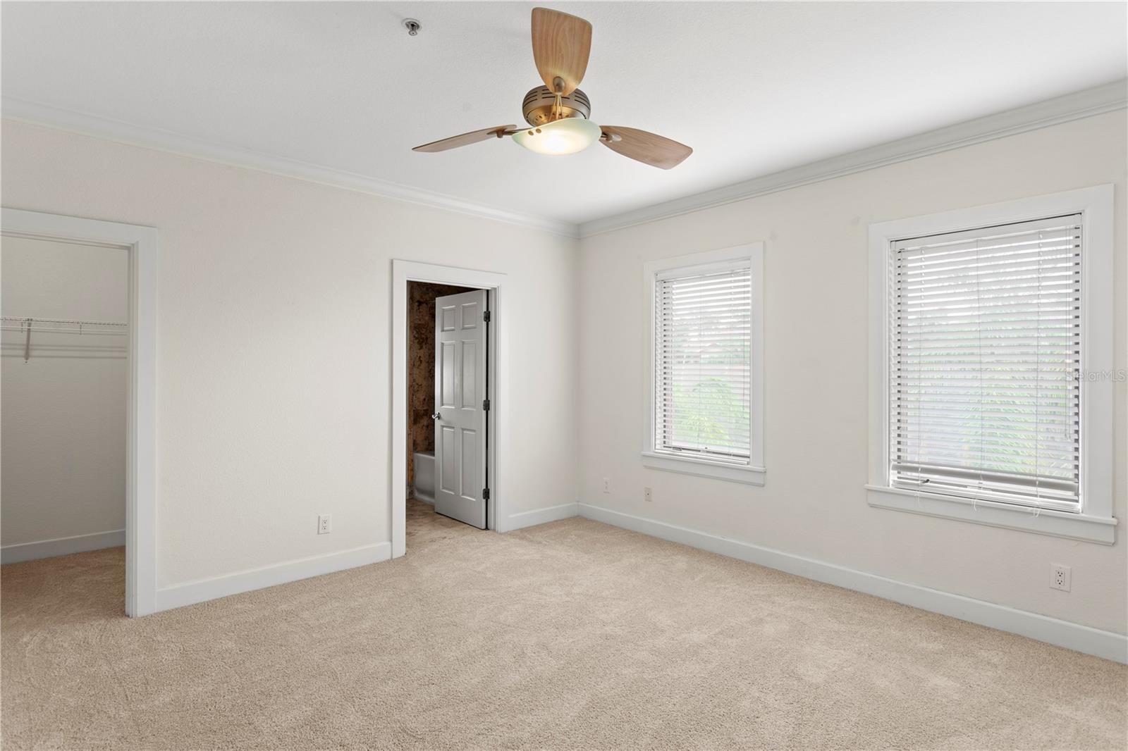 Image 33 of 38 For 512 Glen Avenue