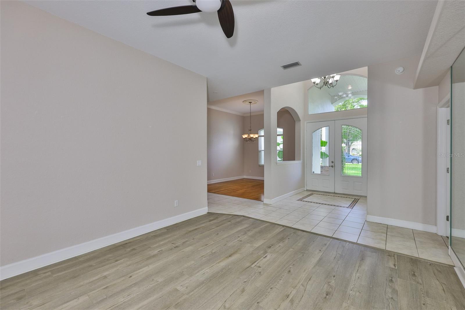 Image 10 of 63 For 401 Havenwood Way