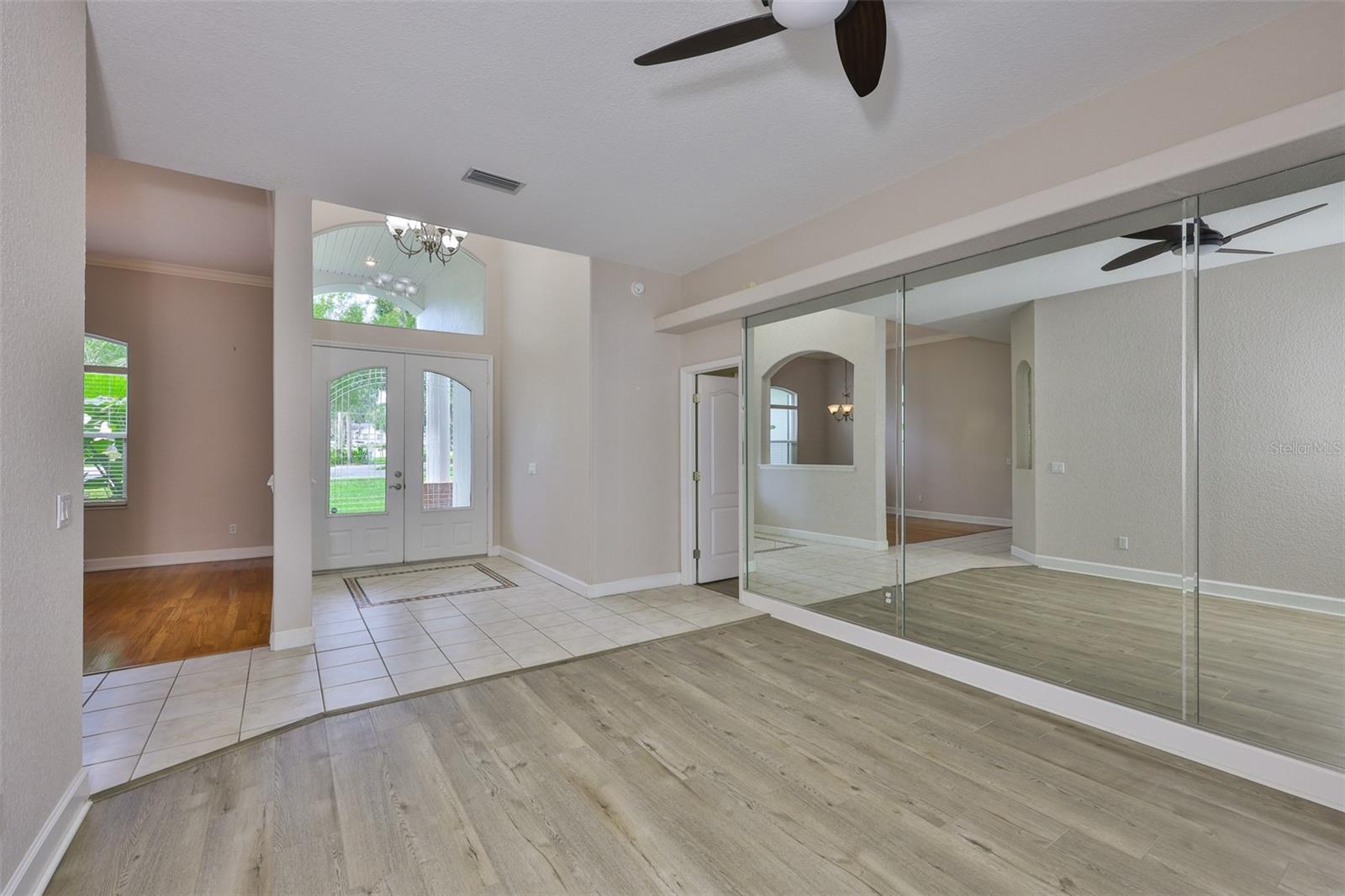 Image 11 of 63 For 401 Havenwood Way