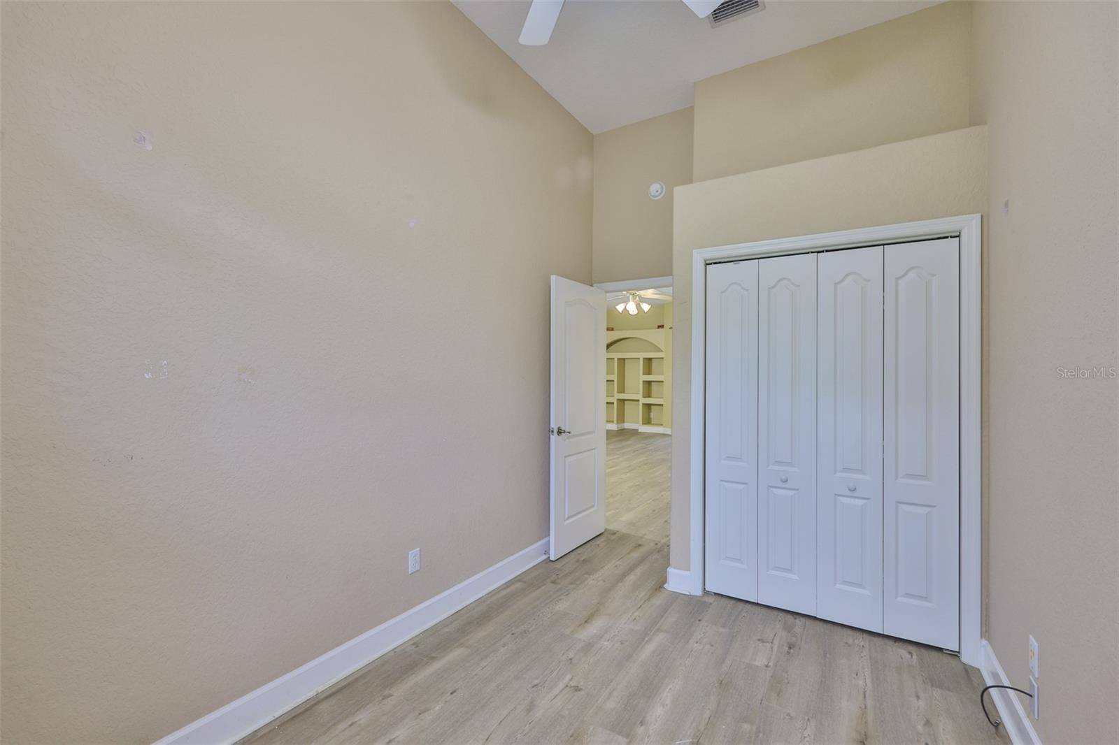 Image 16 of 63 For 401 Havenwood Way