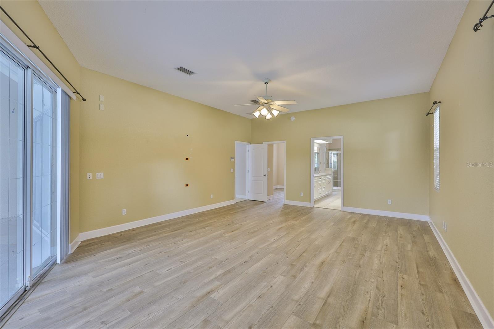 Image 20 of 63 For 401 Havenwood Way