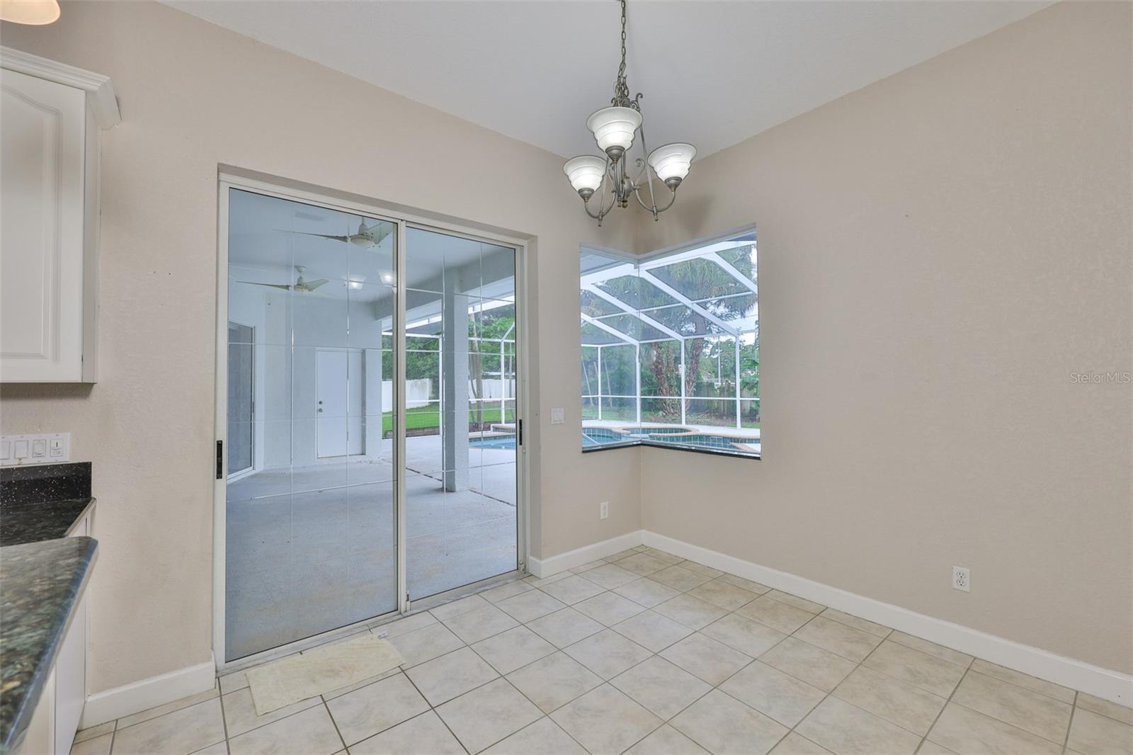 Image 27 of 63 For 401 Havenwood Way