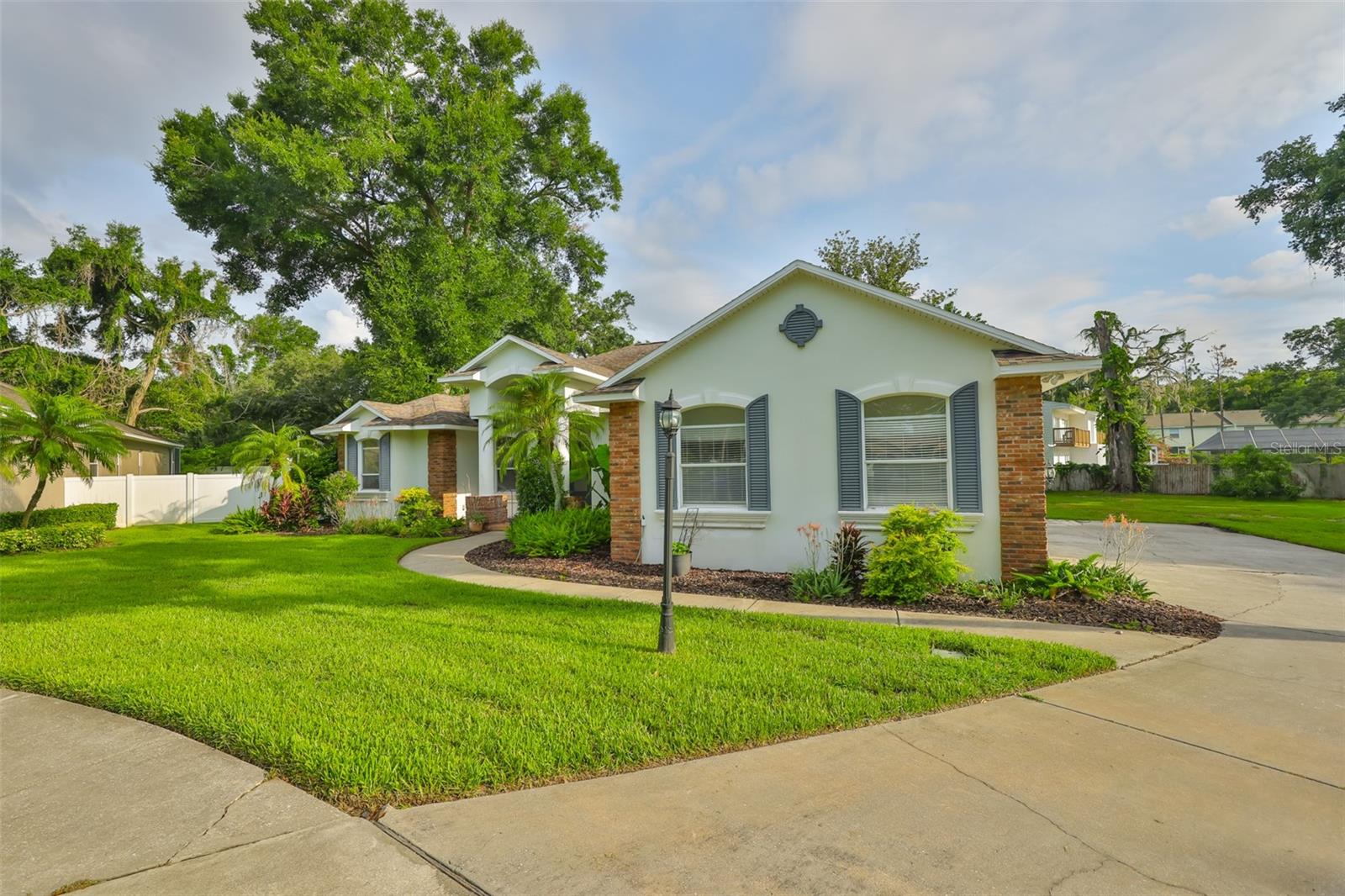 Image 3 of 63 For 401 Havenwood Way