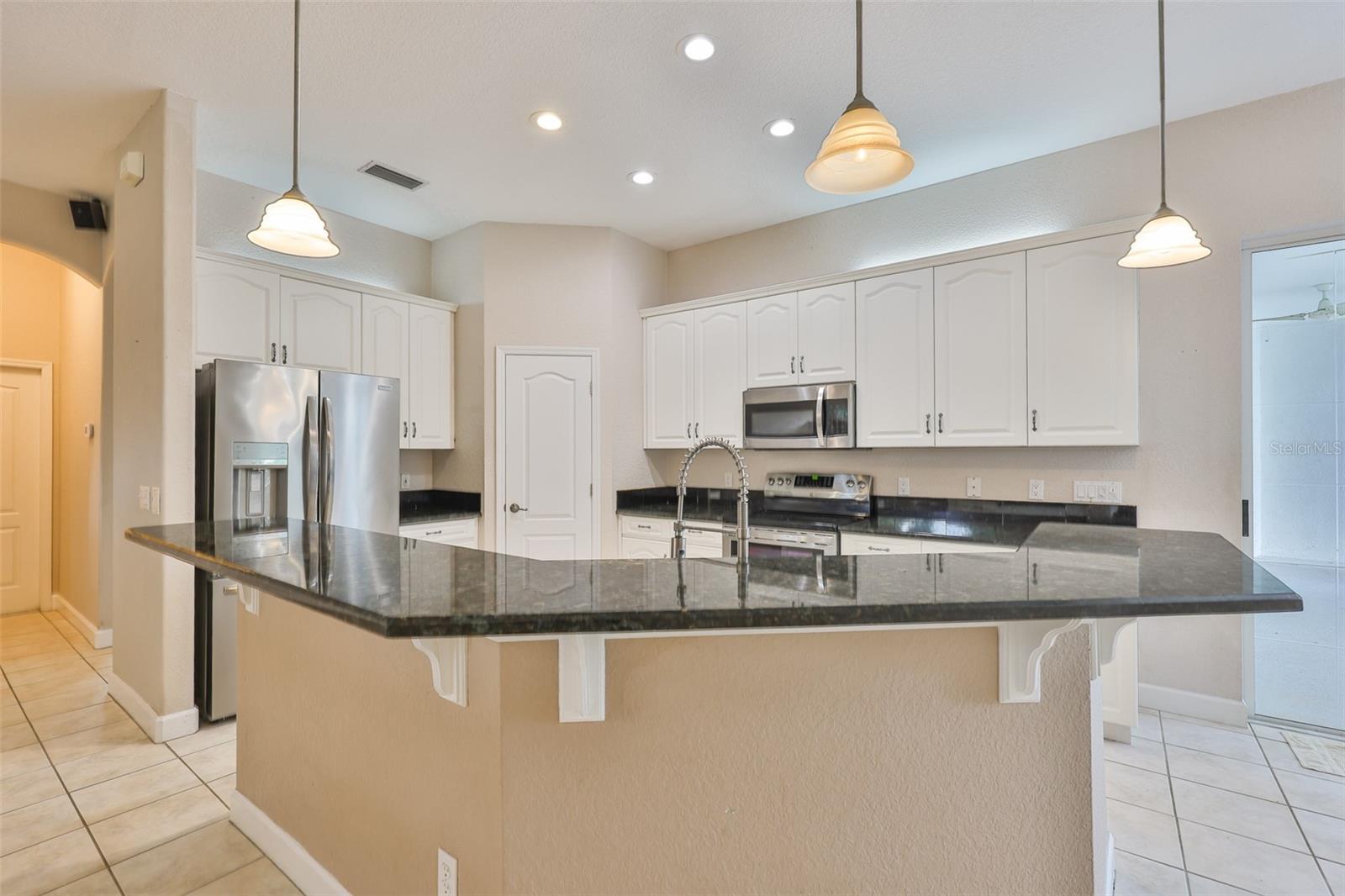 Image 32 of 63 For 401 Havenwood Way