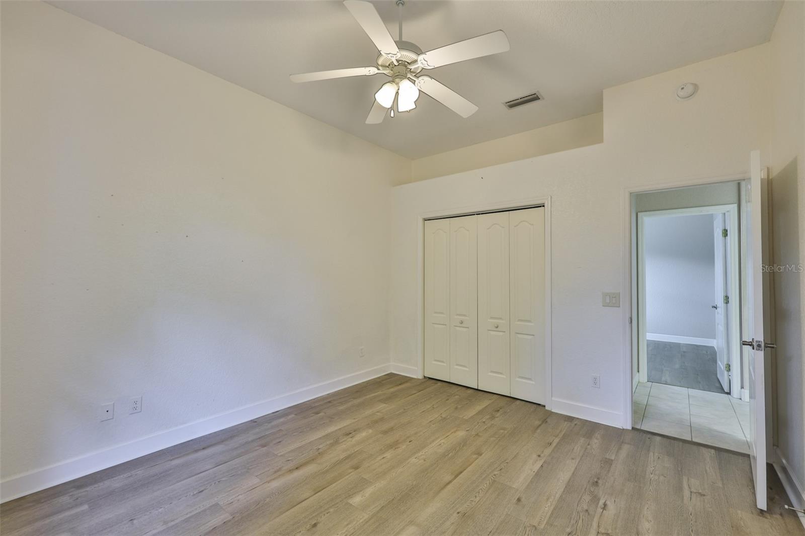 Image 43 of 63 For 401 Havenwood Way