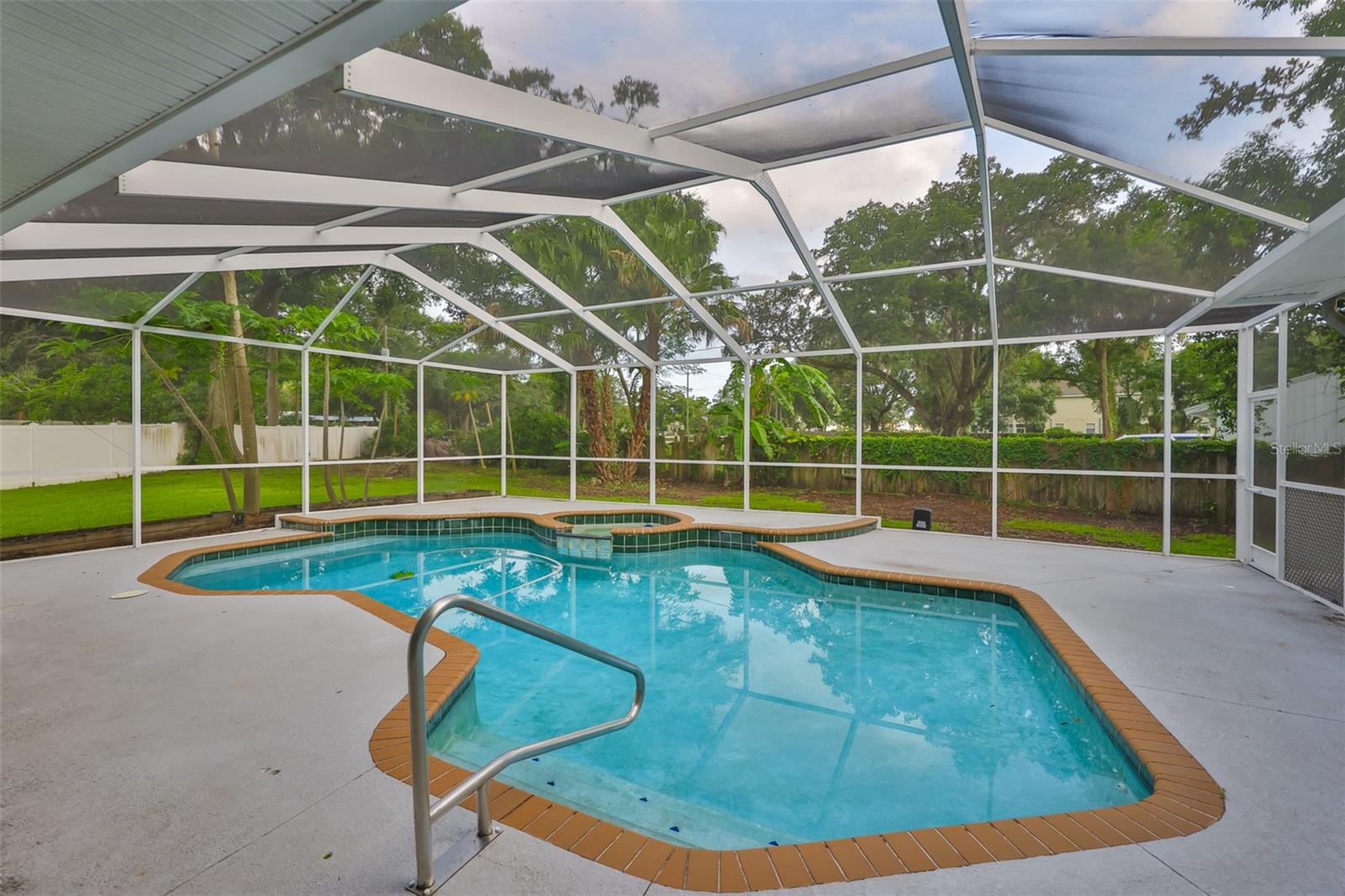 Image 49 of 63 For 401 Havenwood Way