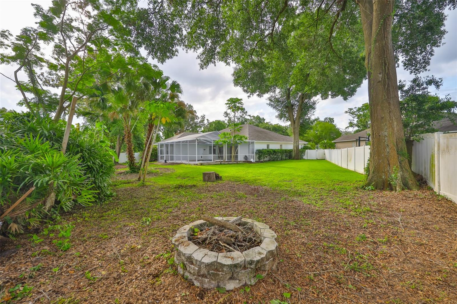 Image 55 of 63 For 401 Havenwood Way