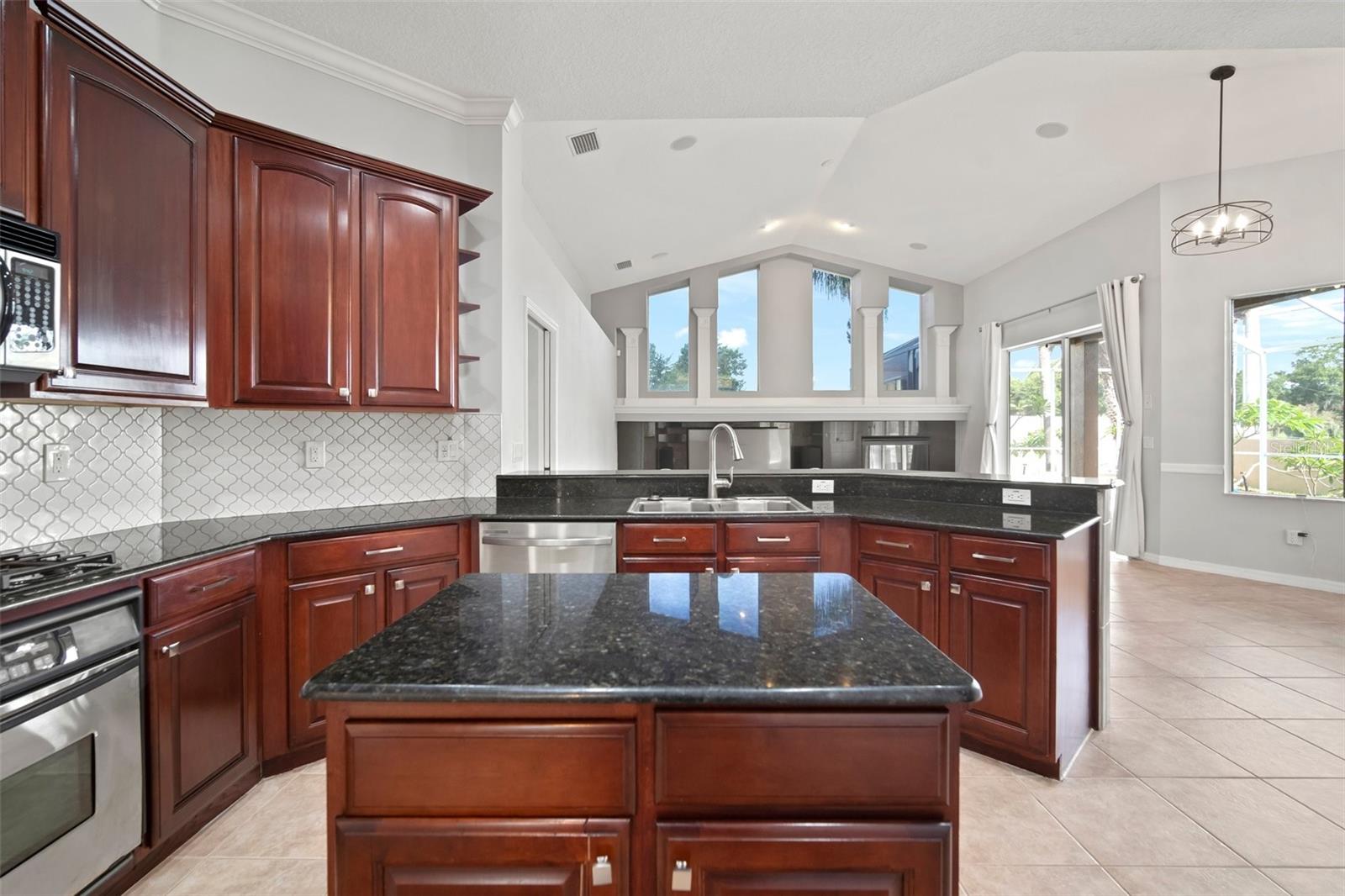 Image 27 of 55 For 10101 Paddock Oaks Drive