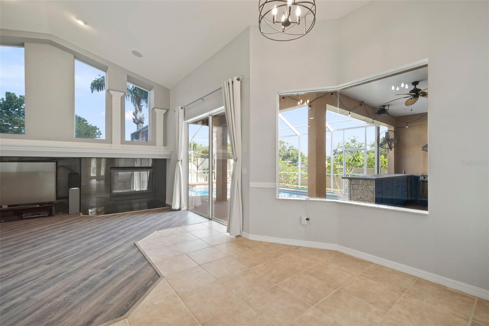 Image 35 of 55 For 10101 Paddock Oaks Drive