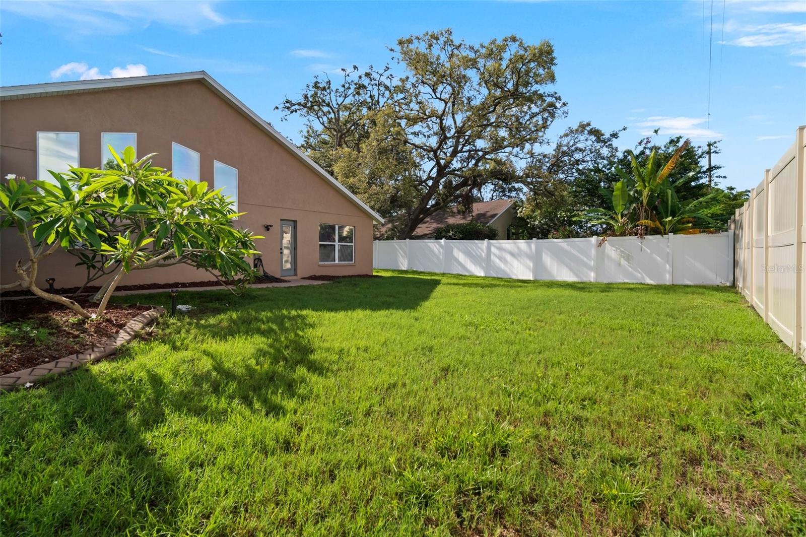 Image 52 of 55 For 10101 Paddock Oaks Drive