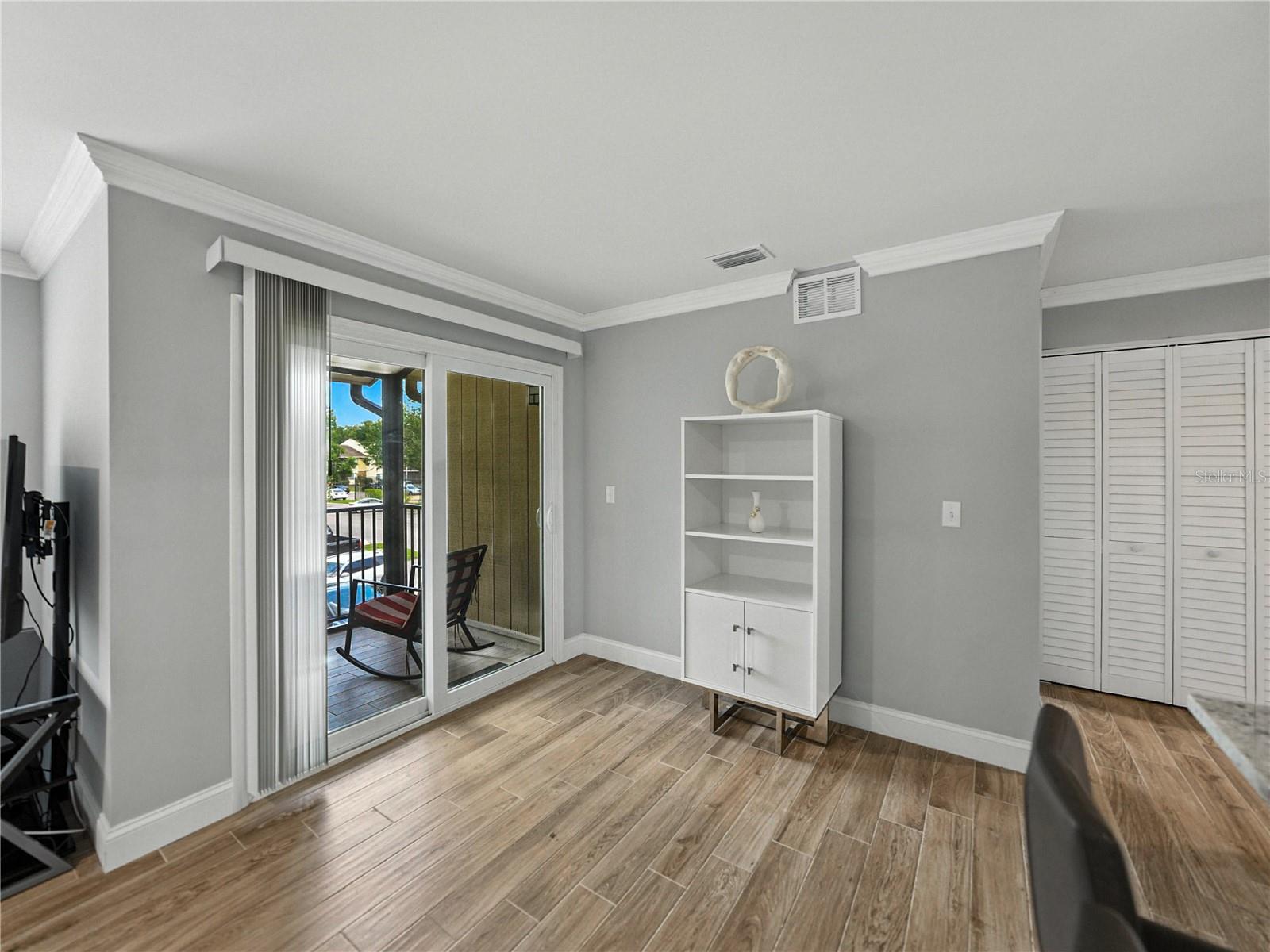 Image 10 of 40 For 13285 Arbor Pointe Circle 202