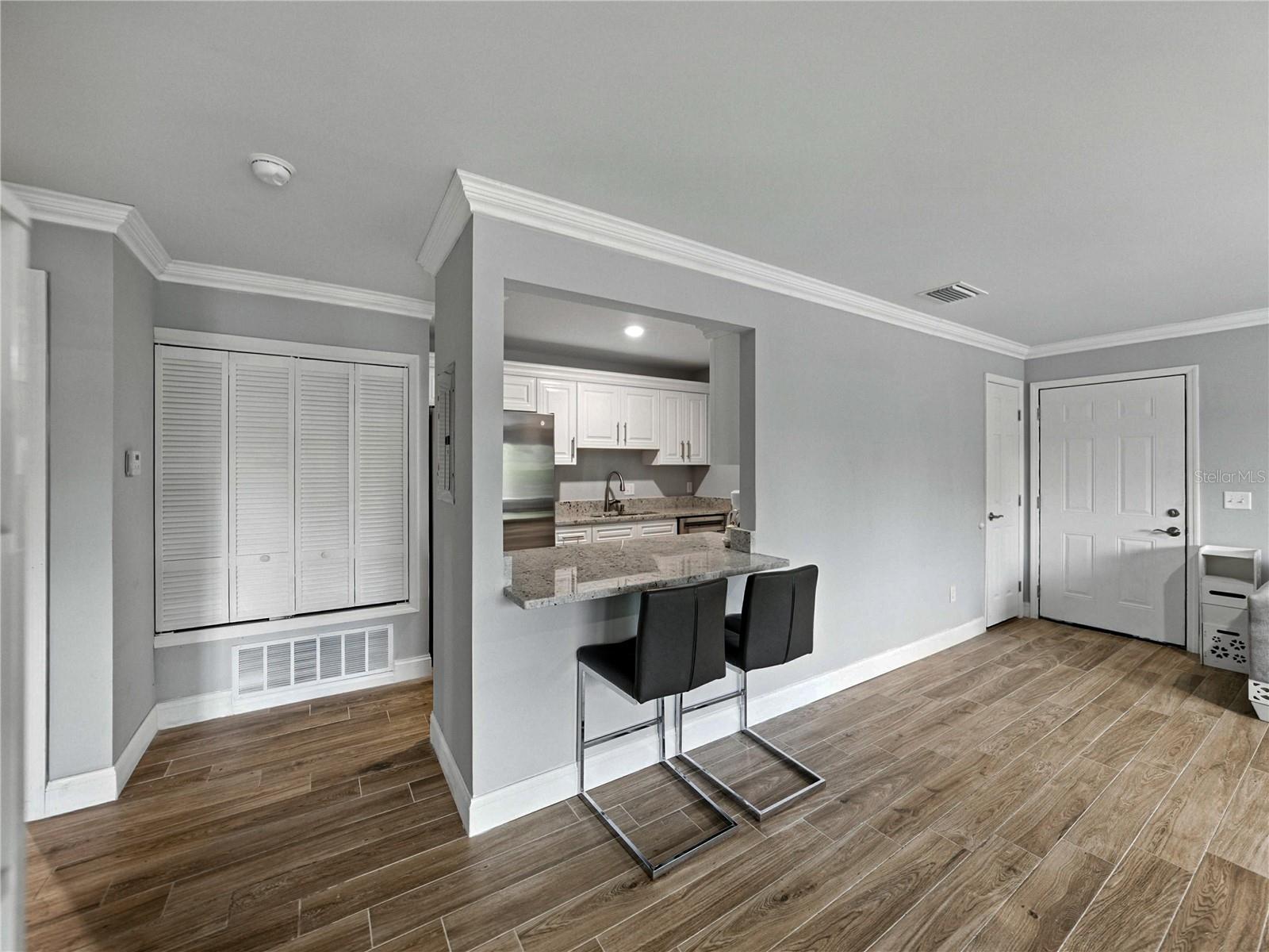 Image 11 of 40 For 13285 Arbor Pointe Circle 202