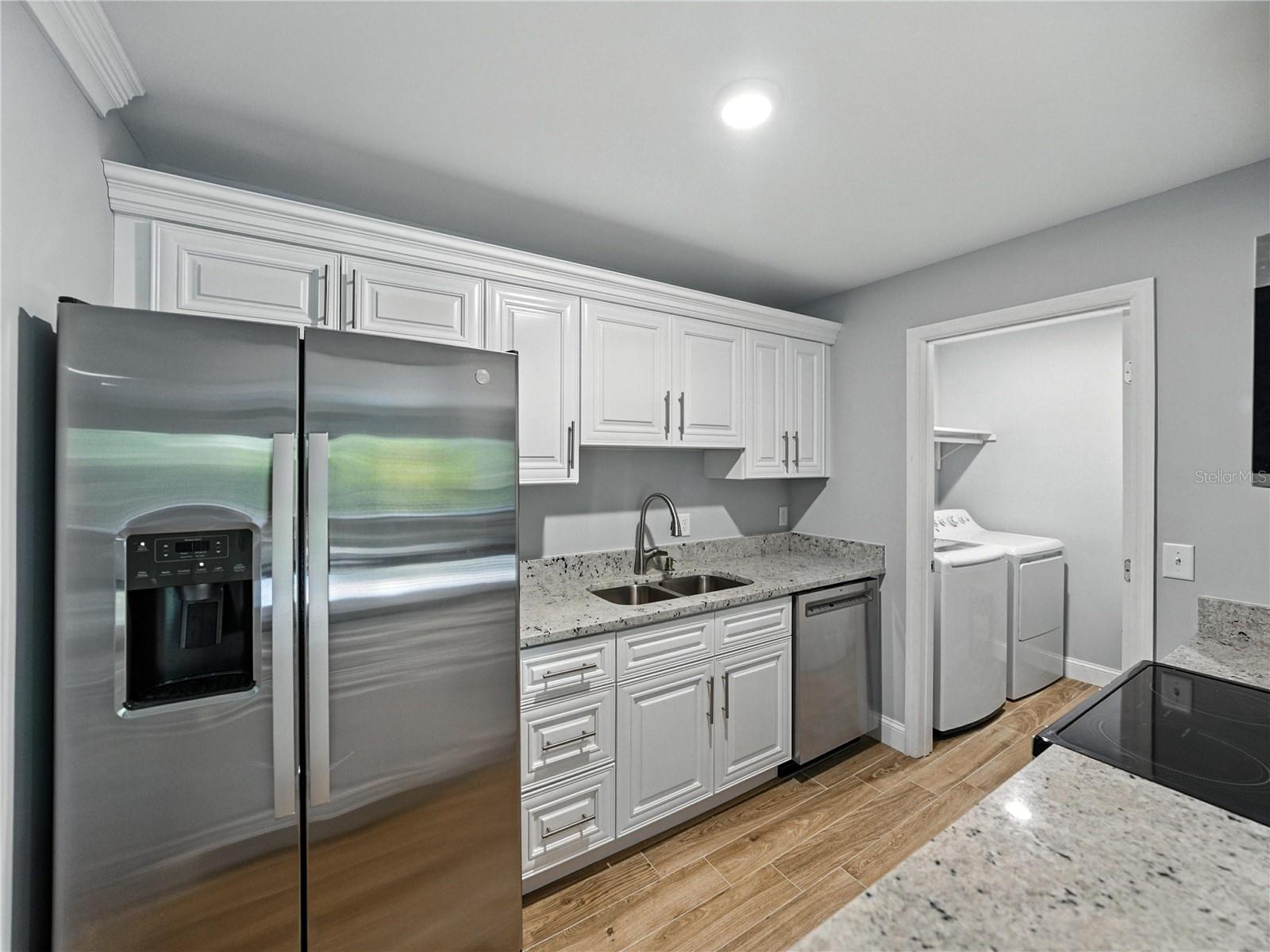 Image 12 of 40 For 13285 Arbor Pointe Circle 202