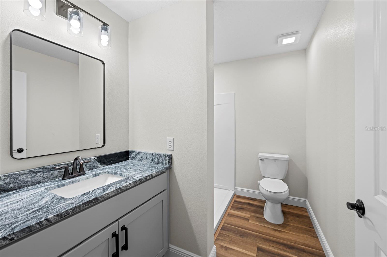 Image 24 of 31 For 19275 Wildwood Drive