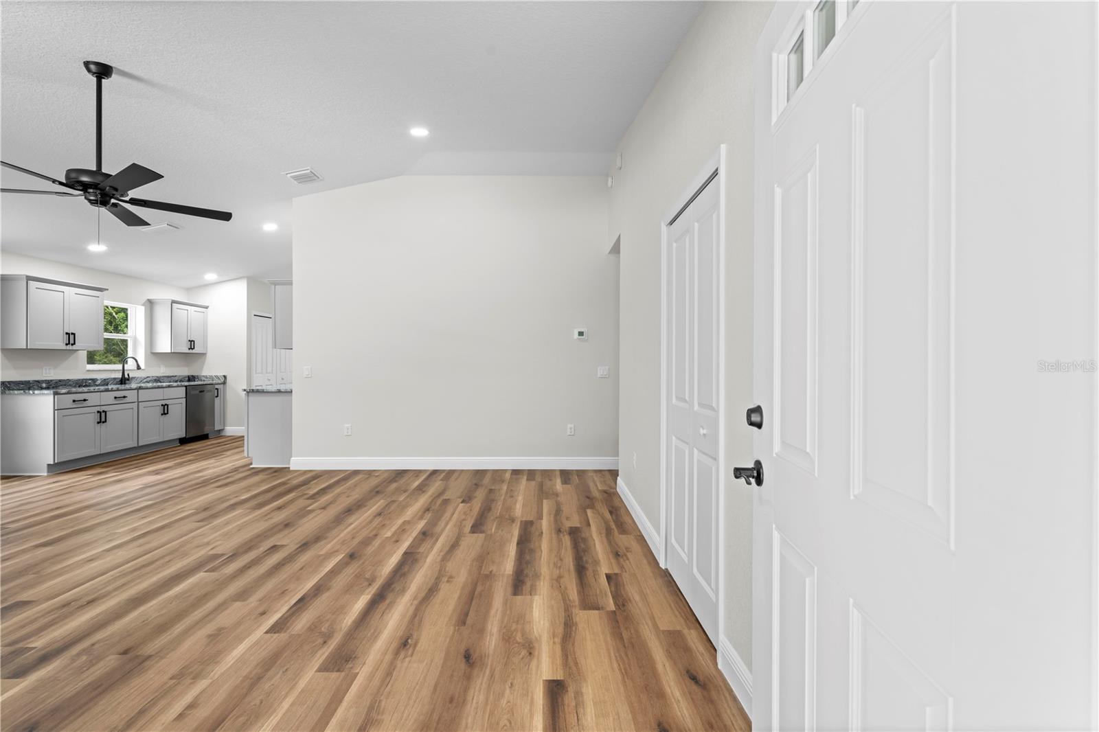 Image 3 of 31 For 19275 Wildwood Drive