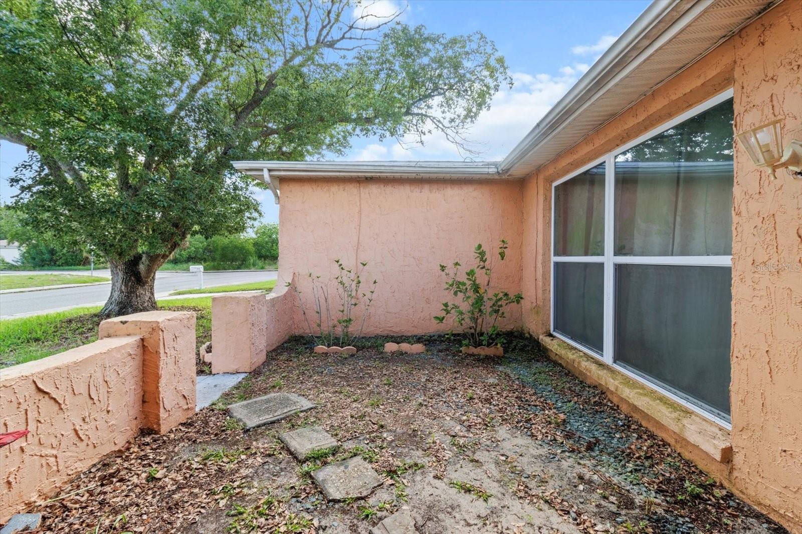 Image 34 of 43 For 7040 Fox Hollow Drive