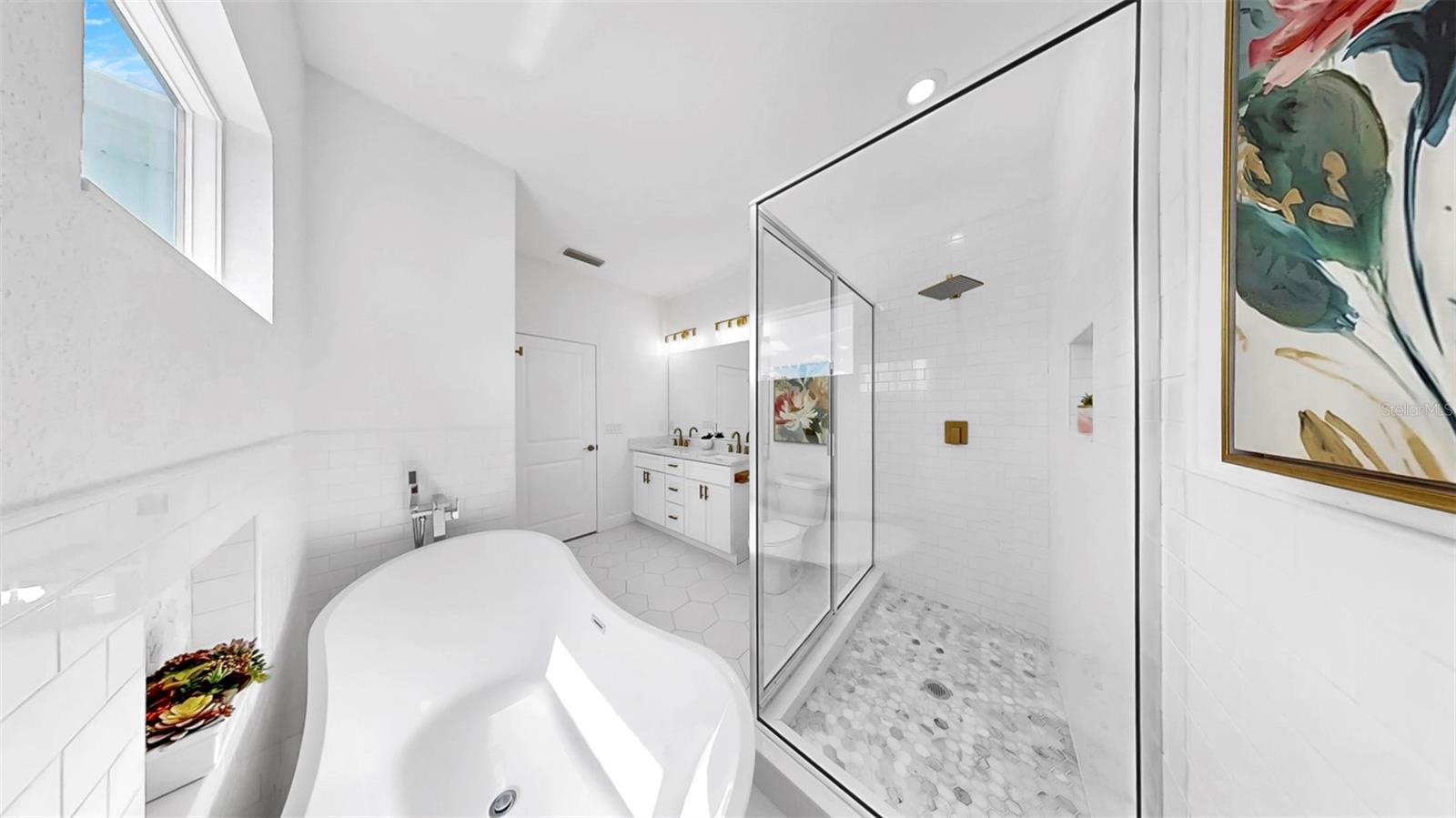 Image 21 of 66 For 2918 21st Street
