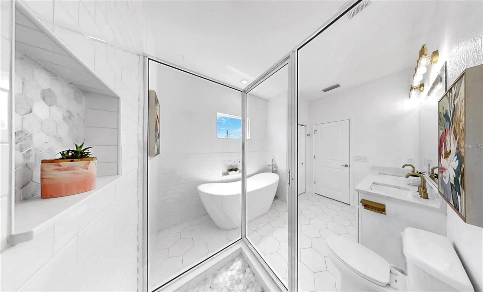 Image 22 of 66 For 2918 21st Street