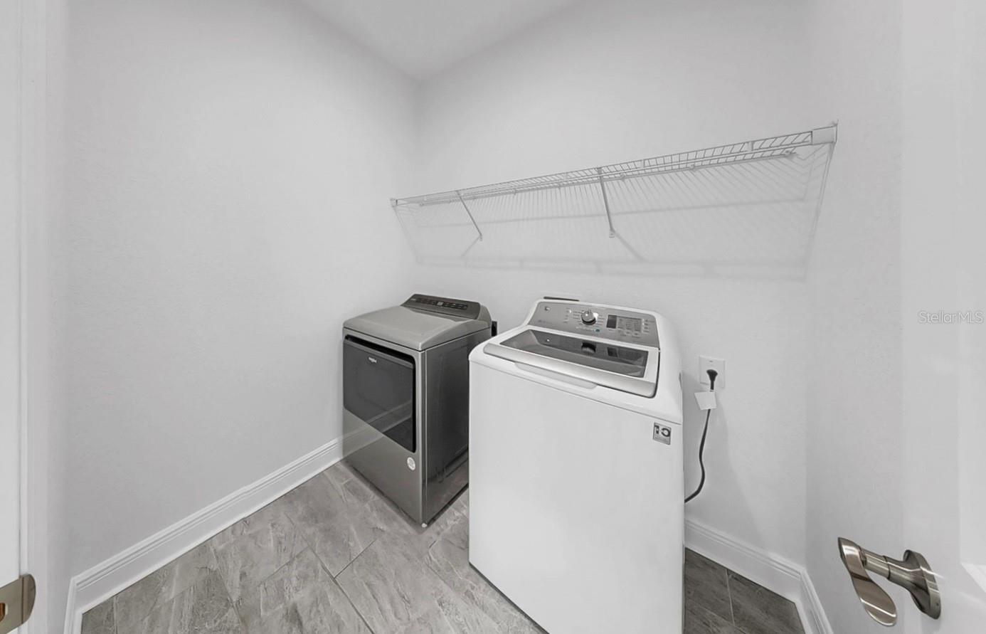 Image 27 of 66 For 2918 21st Street