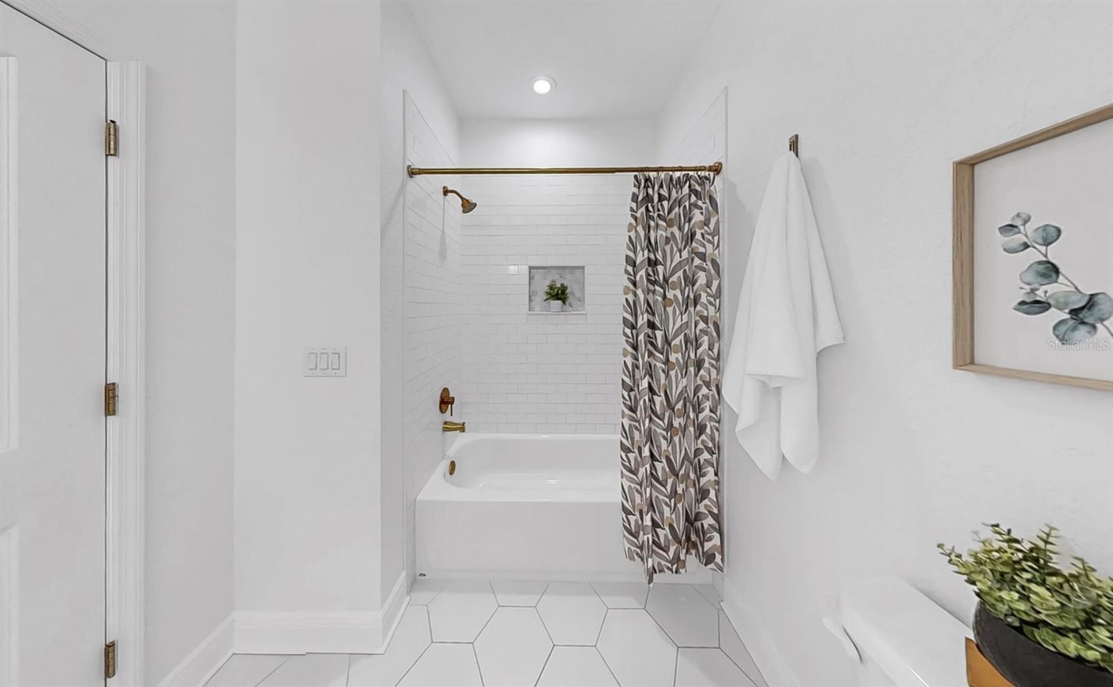 Image 31 of 66 For 2918 21st Street